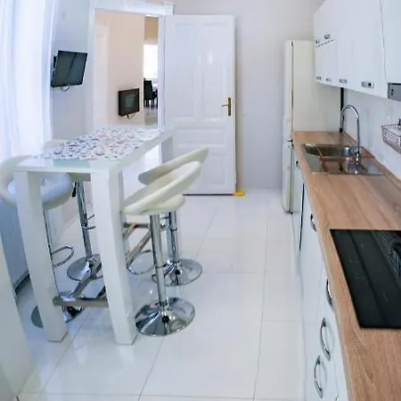Apartment Sky Debrecen