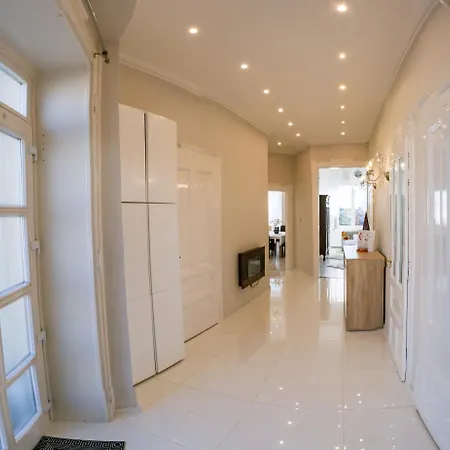 아파트 Sky 데브레첸